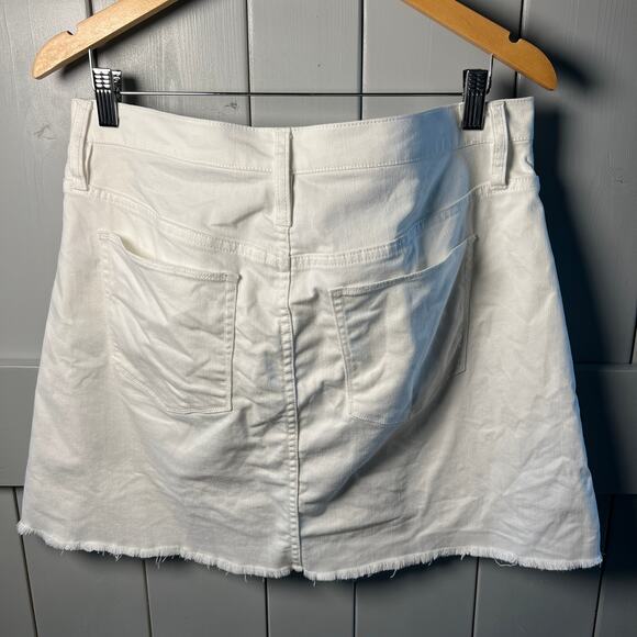 J. Crew White Denim Raw Edge Hem Mini Skirt Size 32 - Picture 4 of 5